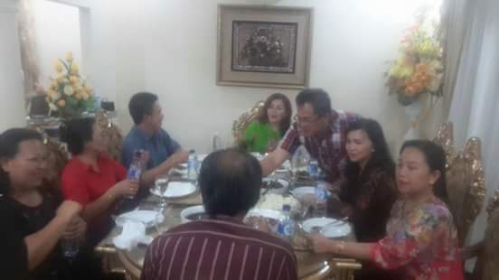 Petinggi PDIP Minsel Bertemu Tetty